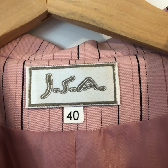 European blazer - Picture 2 of 2